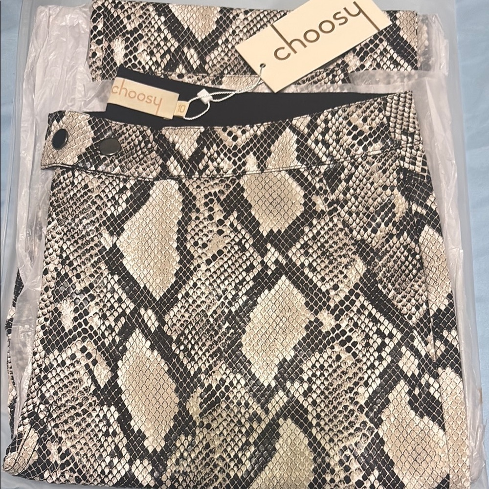 Snake Skin Faux Leather Pants Size 10 - Picture 6 of 6